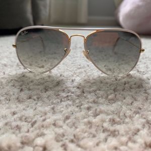 Ray-Ban Aviator Sunglasses